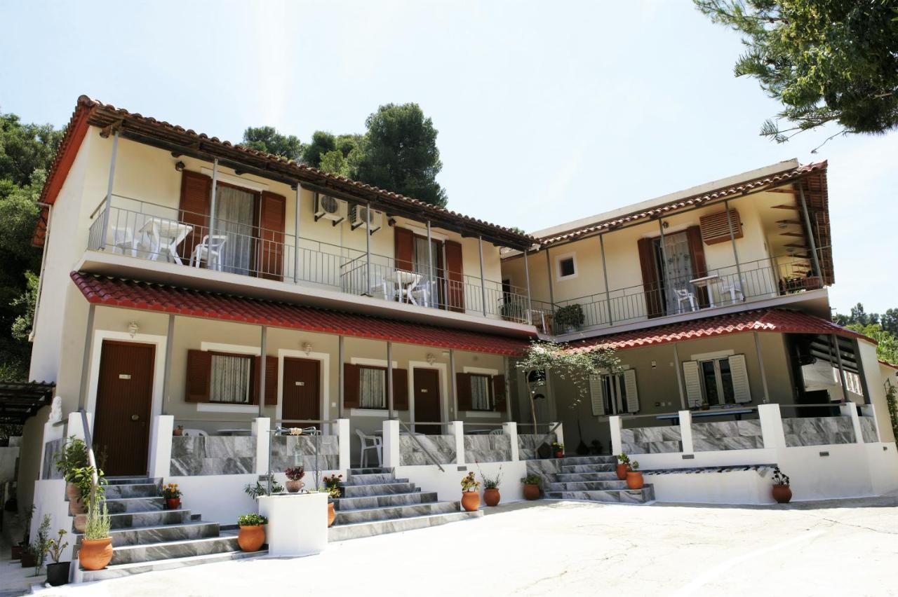 Petros Giatras - Rooms Zakynthos Exterior foto